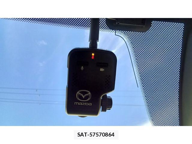 Mazda CX-3 2017-10 2247177-10