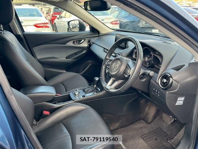Mazda CX-3 2020-11 2485681-11