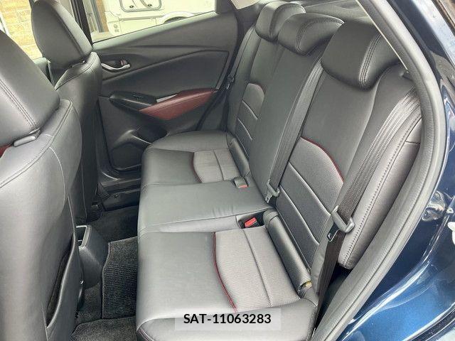 Mazda CX-3 2017-08 2662321-9