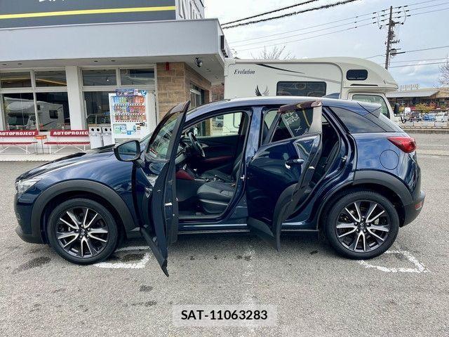 Mazda CX-3 2017-08 2662321-4