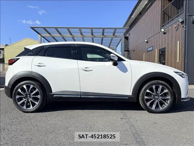 Mazda CX-3 2019-12 3064625-6