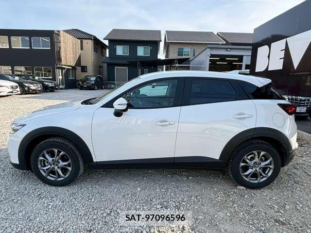 Mazda CX-3 2024-12 5864414-17
