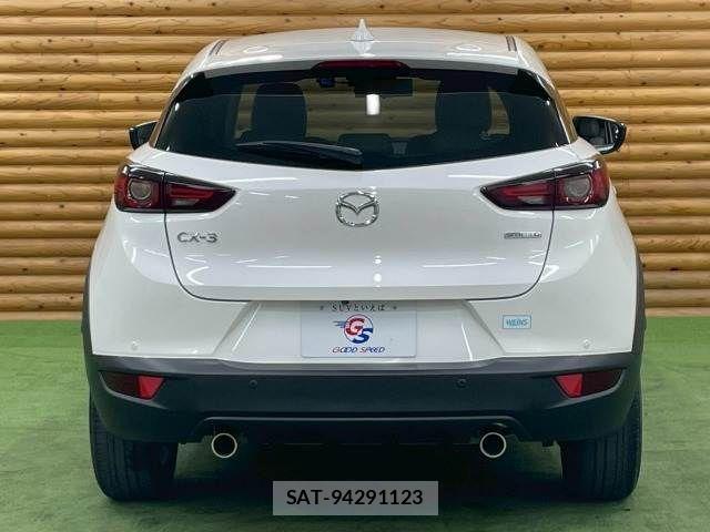 Mazda CX-3 2021-03 5864412-18