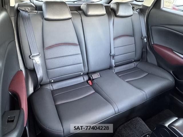 Mazda CX-3 2015-07 6011071-10