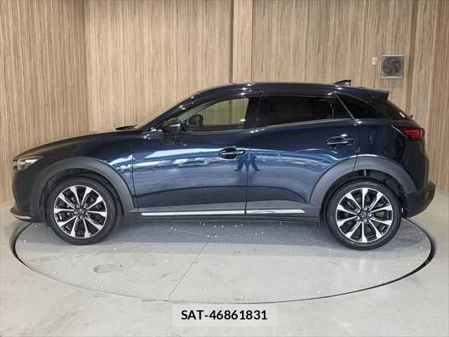 Mazda CX-3 2018-06 6243107-21