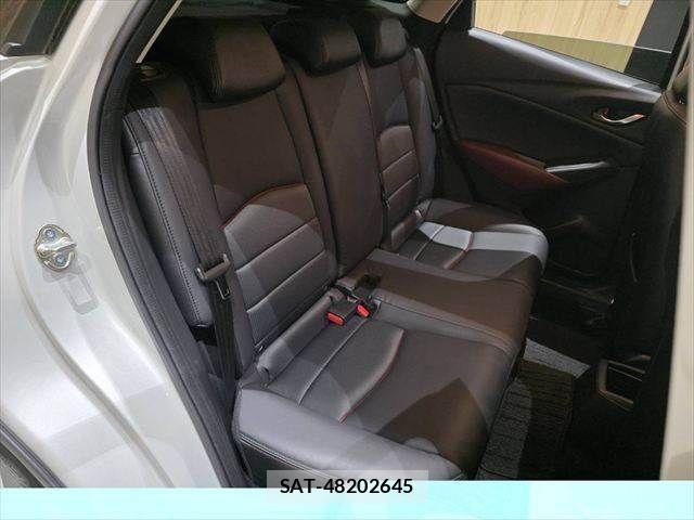 Mazda CX-3 2017-05 6303519-10