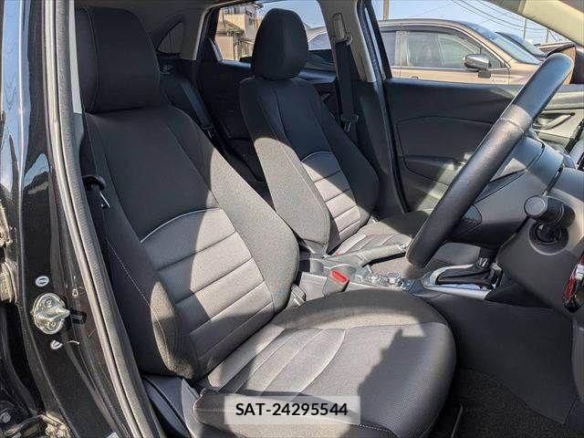 Mazda CX-3 2016-07 6611294-10