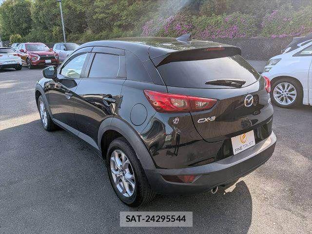 Mazda CX-3 2016-07 6611294-21