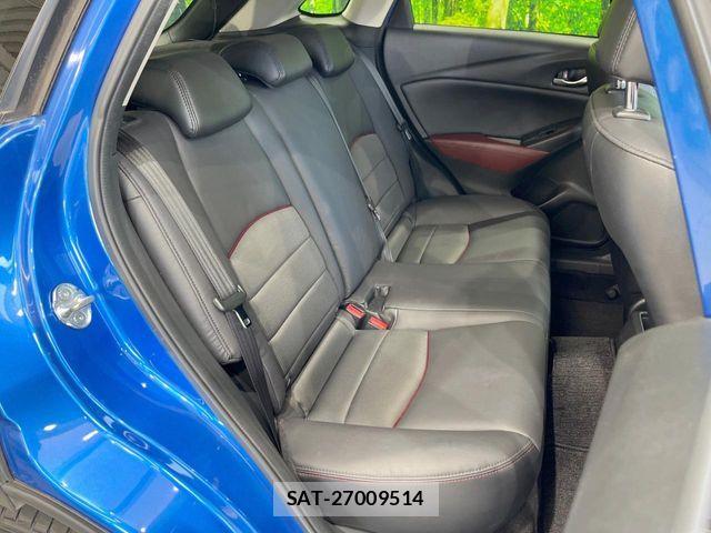 Mazda CX-3 2016-07 6611298-8