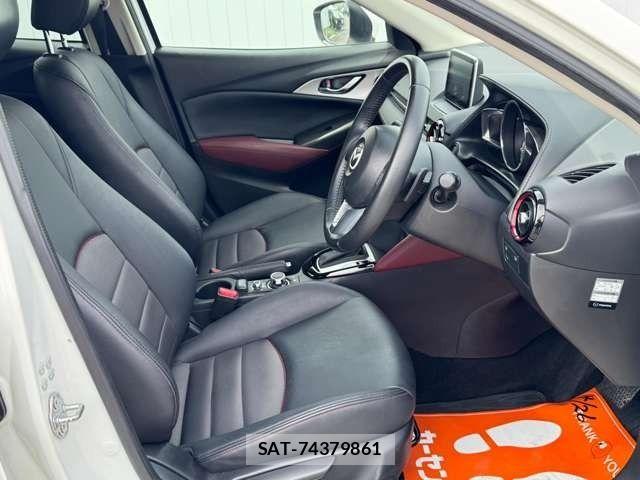 Mazda CX-3 2015-07 6675520-8