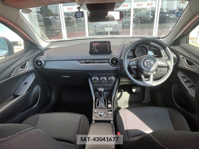 Mazda CX-3 2021-02 6690973-1