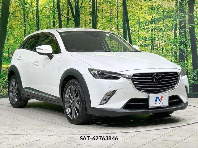 Mazda CX-3 2017-08 6814438-15