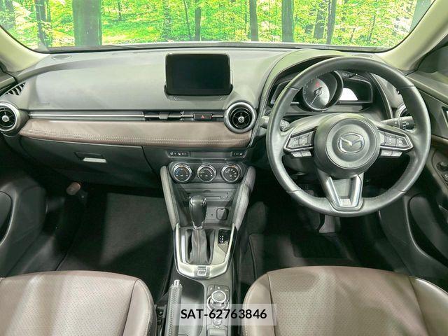 Mazda CX-3 2017-08 6814438-1