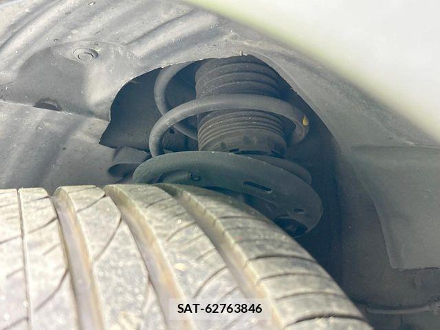 Mazda CX-3 2017-08 6814438-19