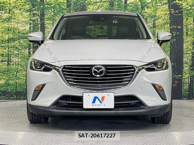 Mazda CX-3 2017-01 6814447-13
