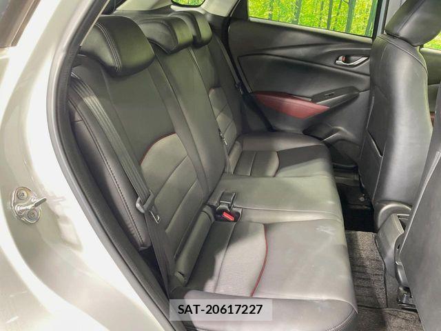 Mazda CX-3 2017-01 6814447-8