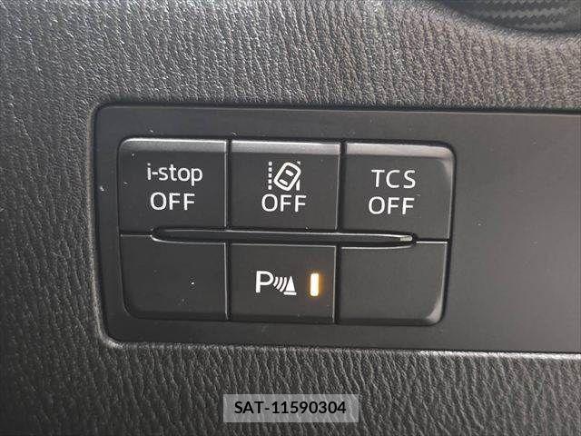 Mazda CX-3 2018-09 6814446-8