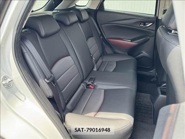 Mazda CX-3 2015-08 6903829-10