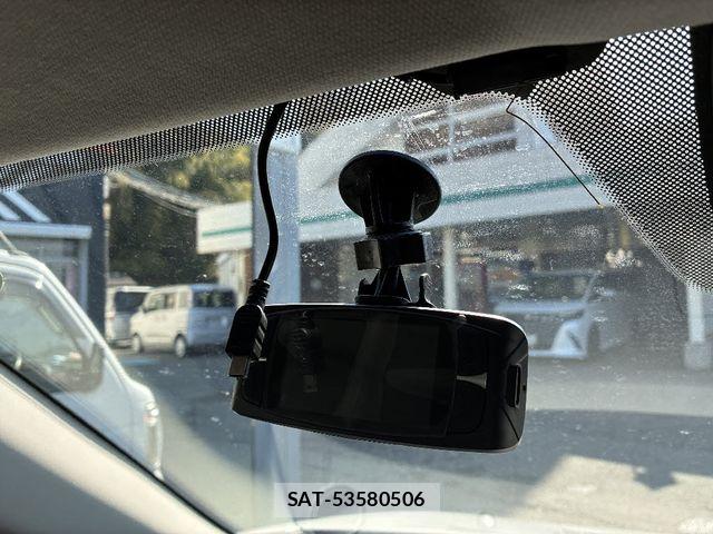Mazda CX-3 2015-07 6903811-20