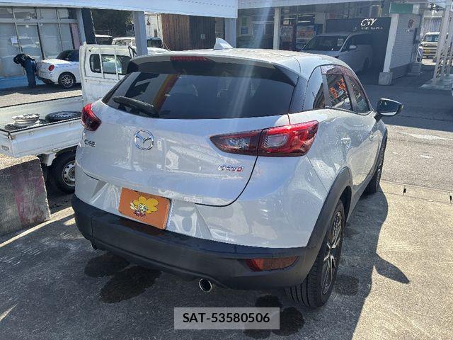 Mazda CX-3 2015-07 6903811-2