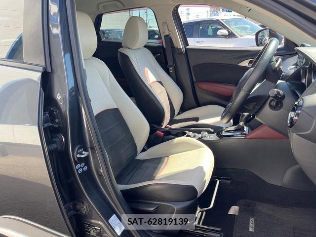 Mazda CX-3 2015-08 6903826-7