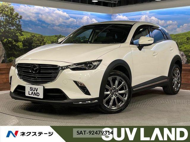 Mazda CX-3 2018-09 6903812-0