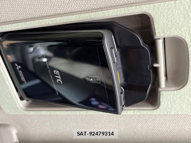 Mazda CX-3 2018-09 6903812-6