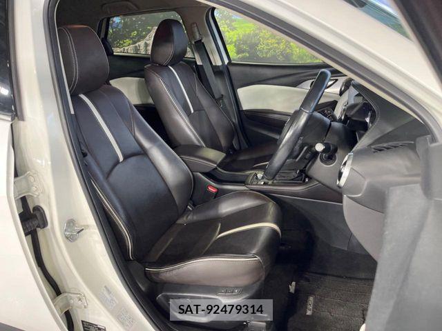 Mazda CX-3 2018-09 6903812-7