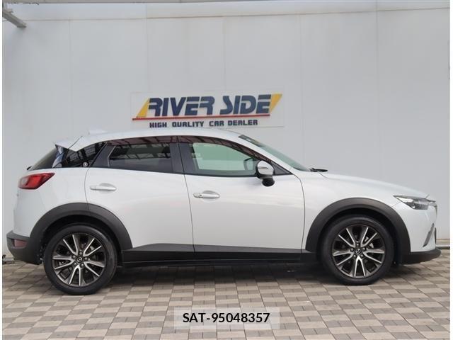 Mazda CX-3 2015-05 6992846-4