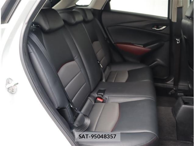 Mazda CX-3 2015-05 6992846-8