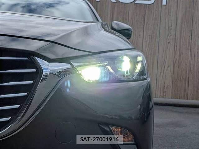 Mazda CX-3 2015-04 7058100-13