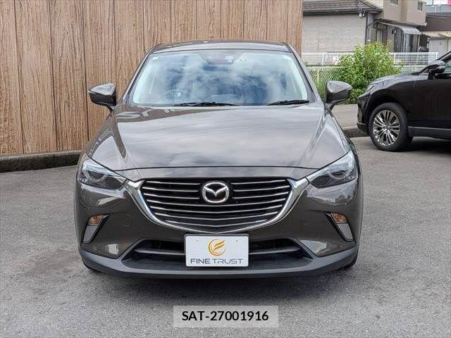 Mazda CX-3 2015-04 7058100-15