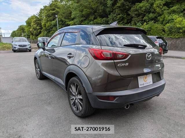 Mazda CX-3 2015-04 7058100-20