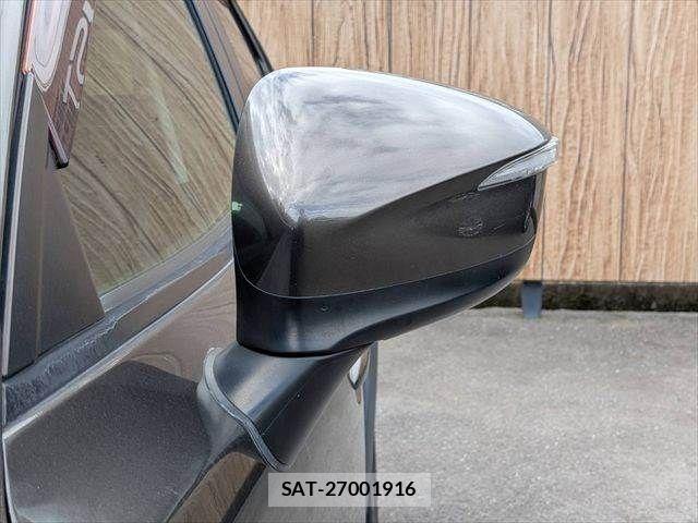 Mazda CX-3 2015-04 7058100-24