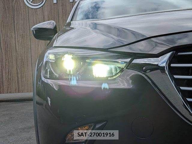 Mazda CX-3 2015-04 7058100-29