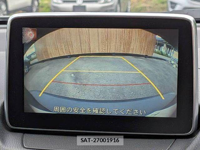 Mazda CX-3 2015-04 7058100-6
