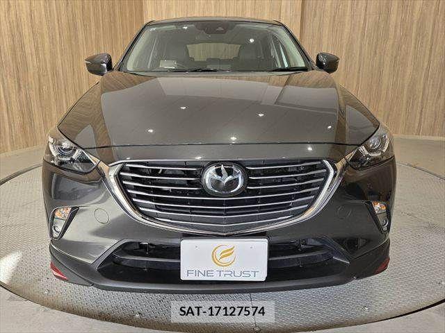 Mazda CX-3 2017-09 7216802-15
