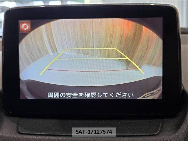 Mazda CX-3 2017-09 7216802-6