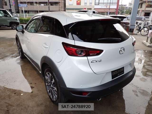 Mazda CX-3 2019-07 7216803-2