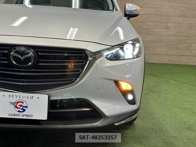 Mazda CX-3 2018-12 7216800-10