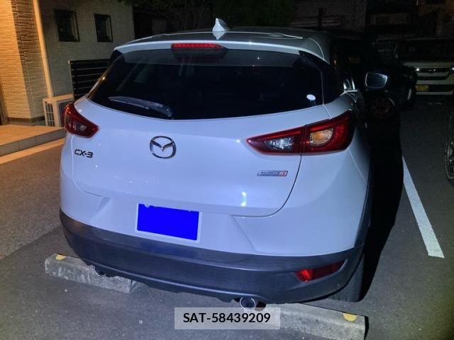 Mazda CX-3 2015-03 7216791-3