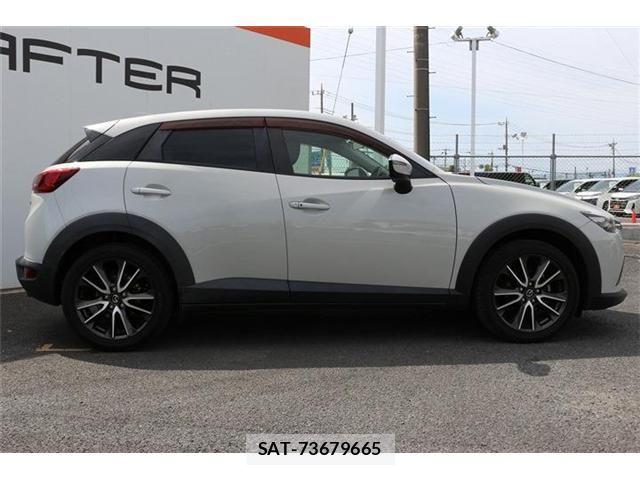 Mazda CX-3 2015-04 7216789-8