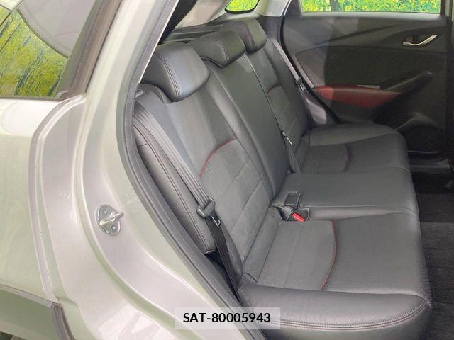 Mazda CX-3 2016-03 7216794-8