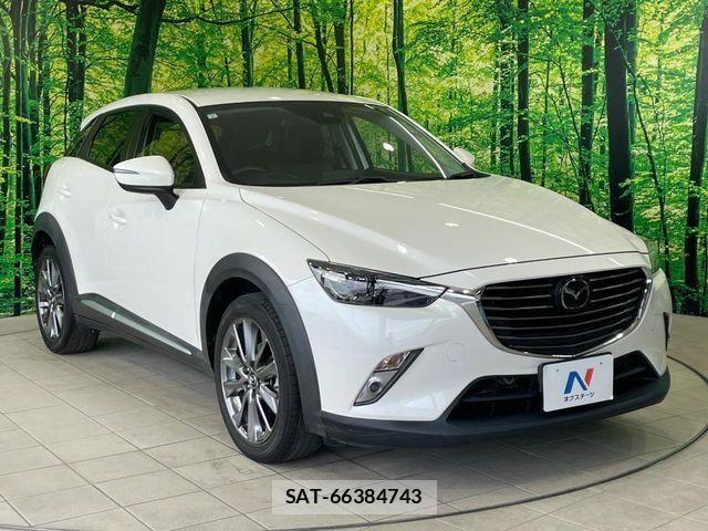 Mazda CX-3 2017-08 7216795-15