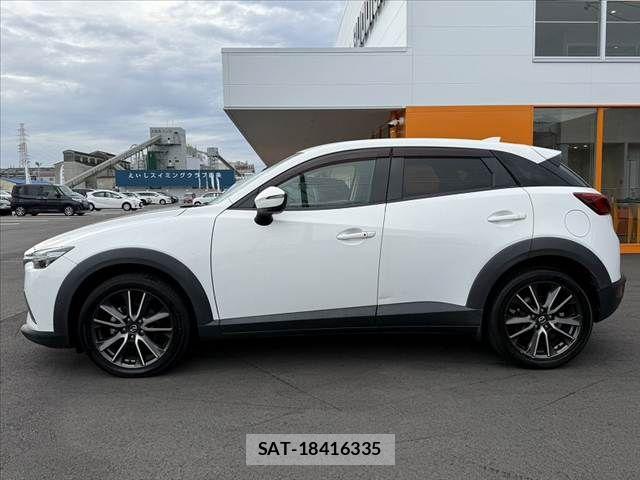 Mazda CX-3 2015-05 7216792-11