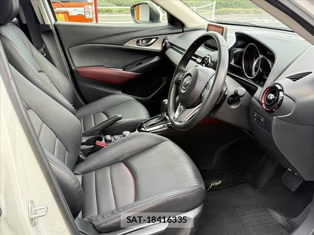 Mazda CX-3 2015-05 7216792-15