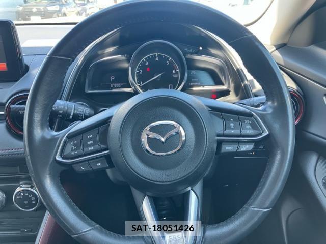 Mazda CX-3 2017-08 7216797-14