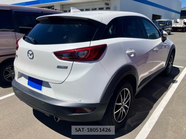 Mazda CX-3 2017-08 7216797-3