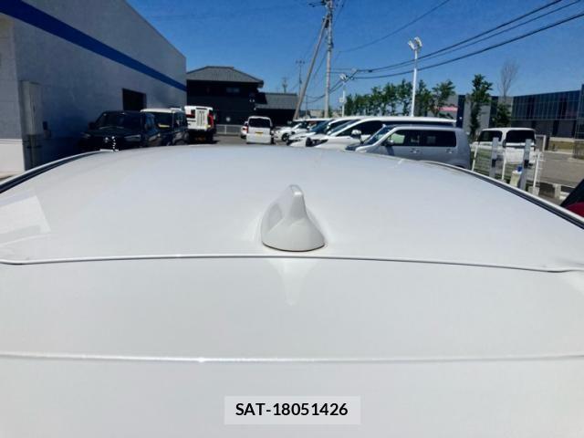 Mazda CX-3 2017-08 7216797-8