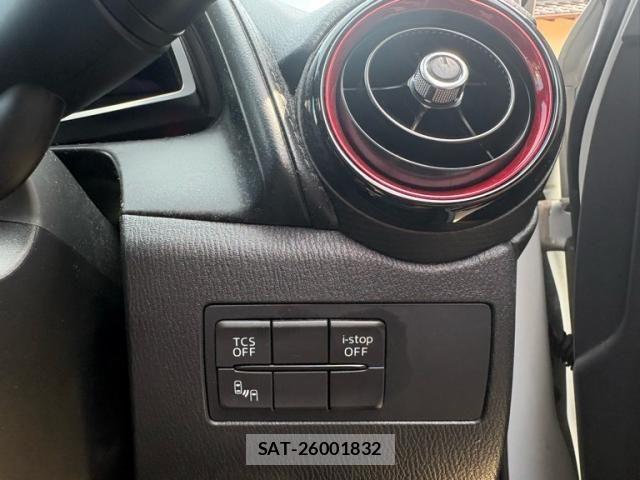 Mazda CX-3 2015-12 7216796-15